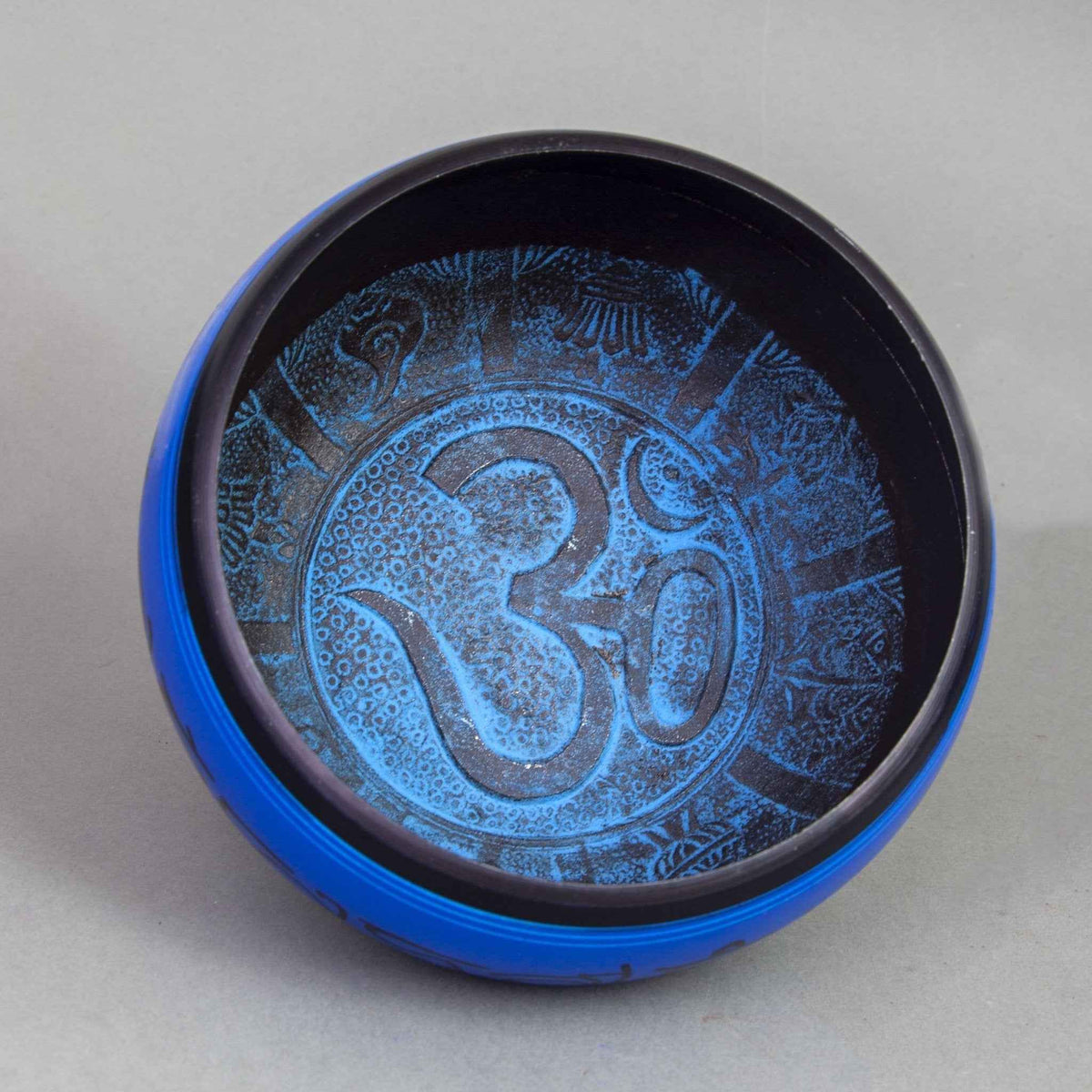 OM Singing Bowl Set with Mallets