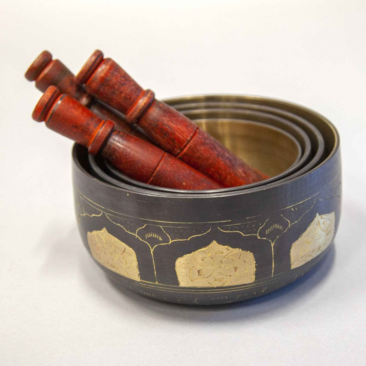 Seven-Metals Singing Bowls with Mallets - Set of Four