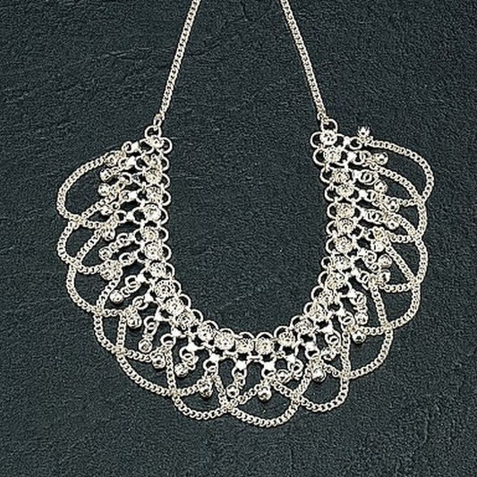 Silver Loop Design White Metal Alloy Necklace - Stylish Modern Accessory