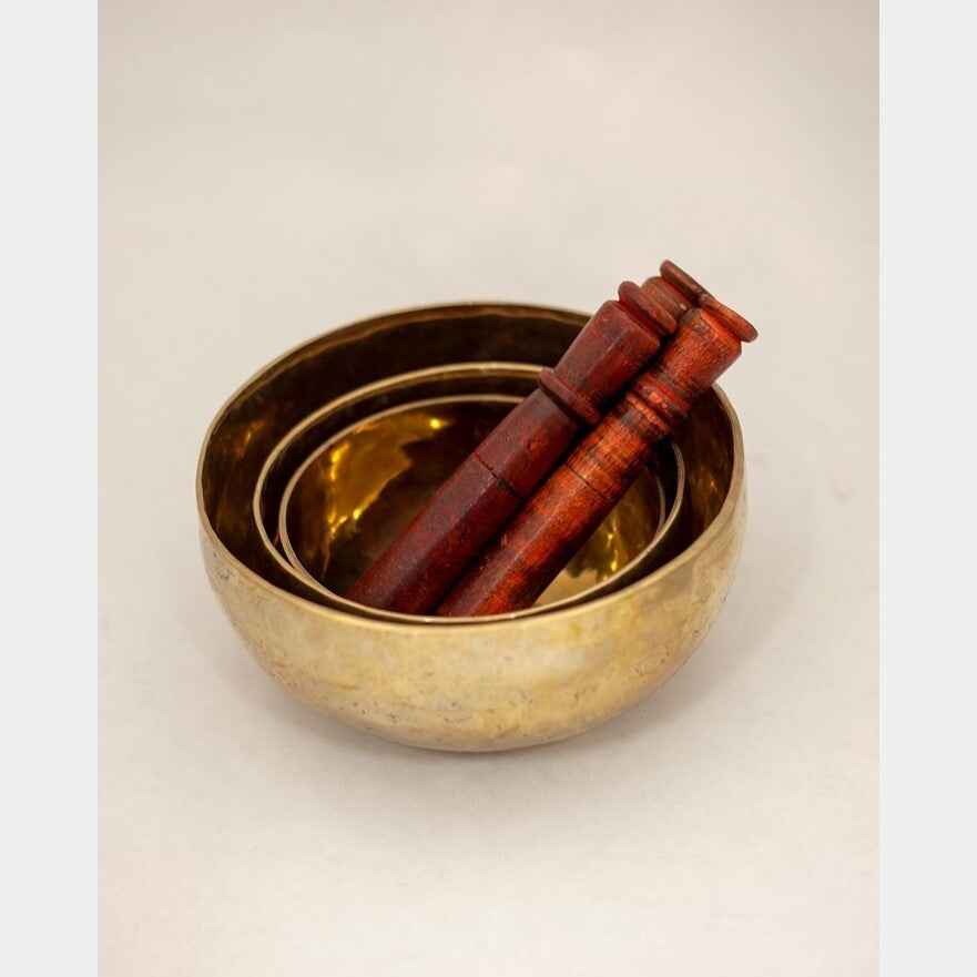 Seven-Metals Singing Bowl Set With Mallets