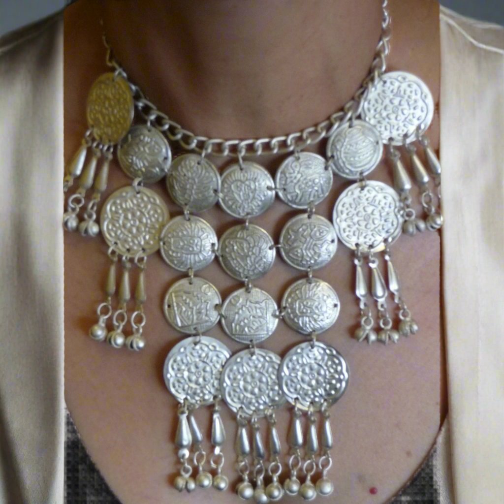 Antique Style Coin Necklace - Apparel & Accessories > Jewelry > Necklaces - Bellbazaar.com - JW343