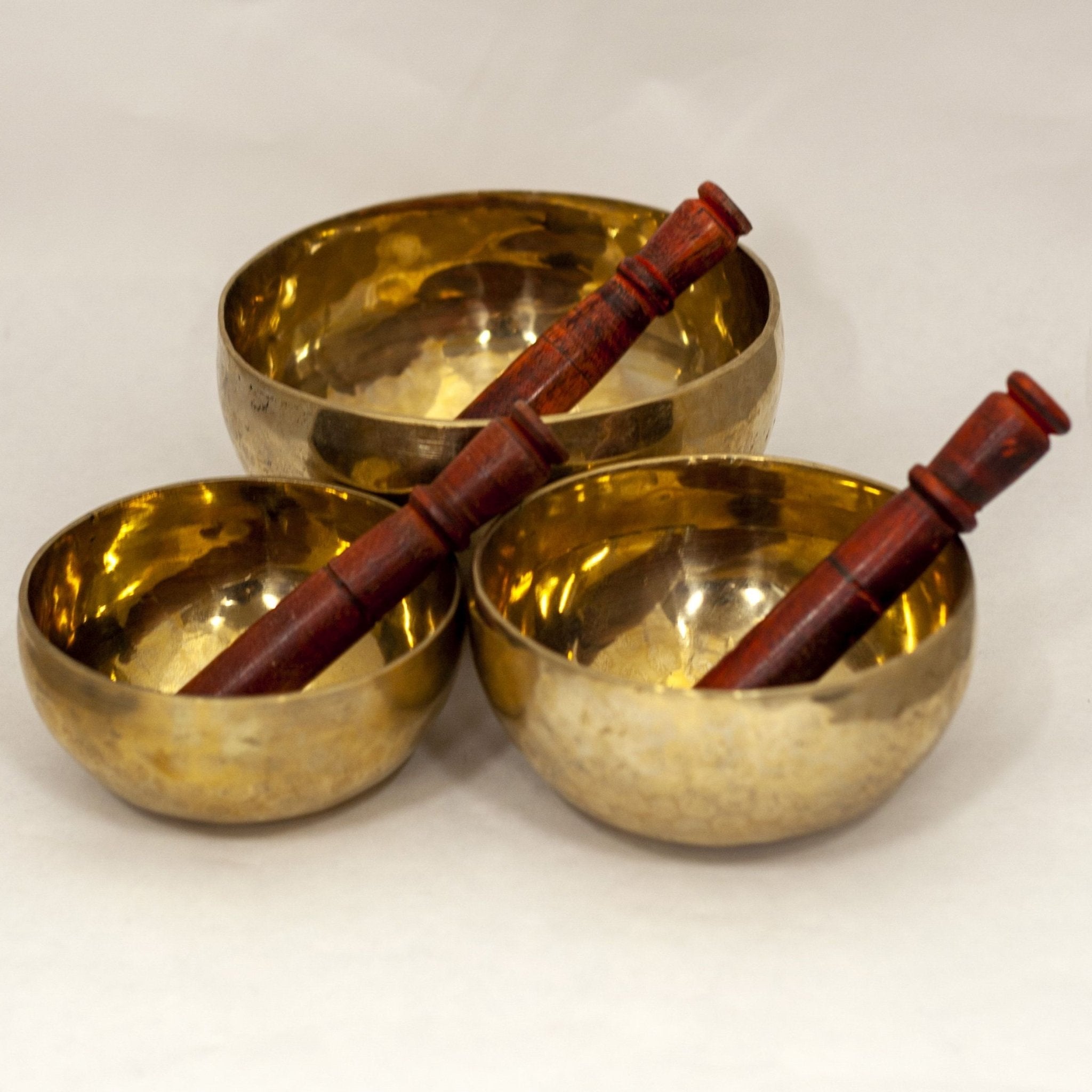 Seven - Metals Singing Bowl Set With Mallets - Religious Items - Bellbazaar.com - BW610