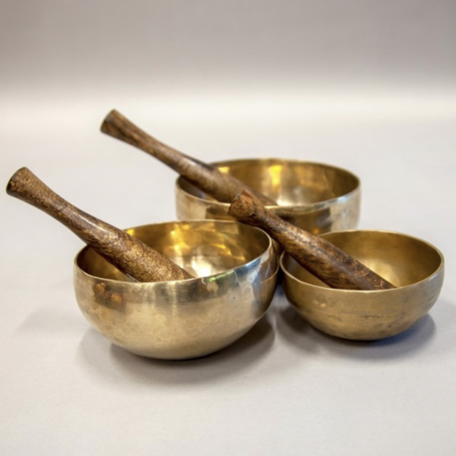 Seven-Metals  Singing Bowls with Mallets (Set of Three)