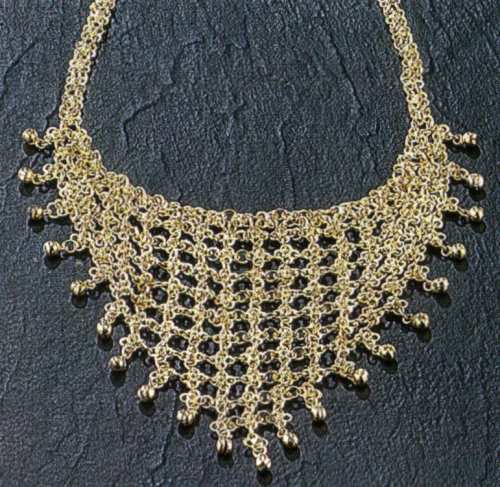 20-Inch White Metal Mesh Necklace - Classic & Timeless Accessory