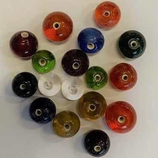 550 beads, Assorted Colors and Sizes, Assorted Glass Beads.